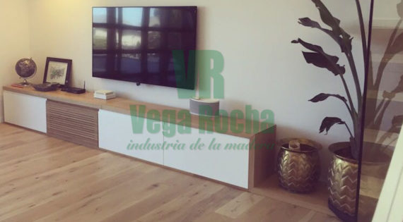 Mueble de salón a medida y parquet